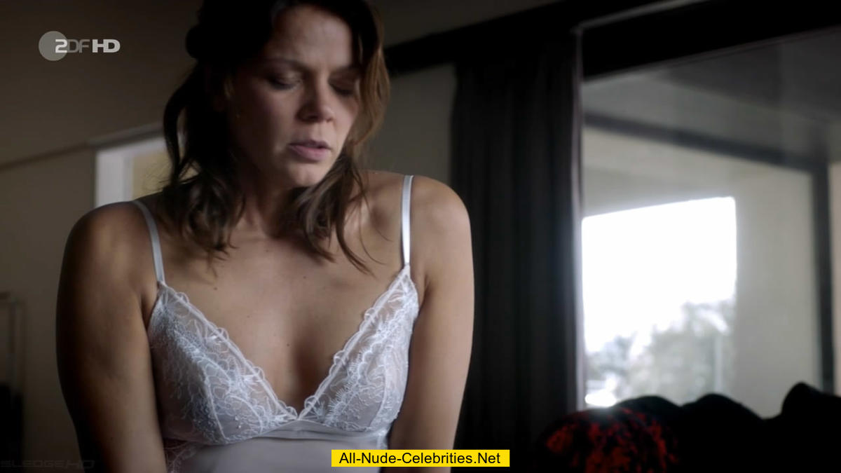 Alanah rae massage