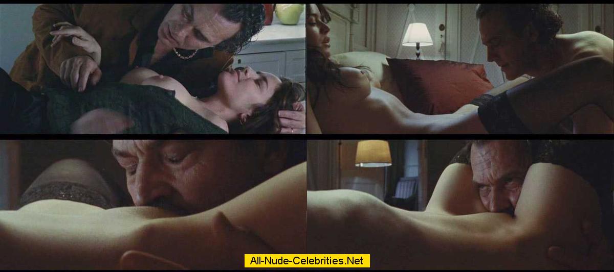 Busty Flora Martinez fully nude video captures.