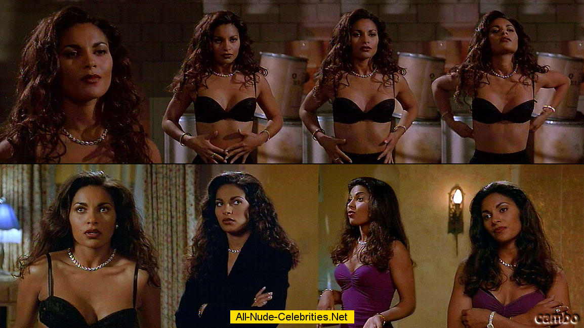 Black Salli Richardson topless vidcaps.